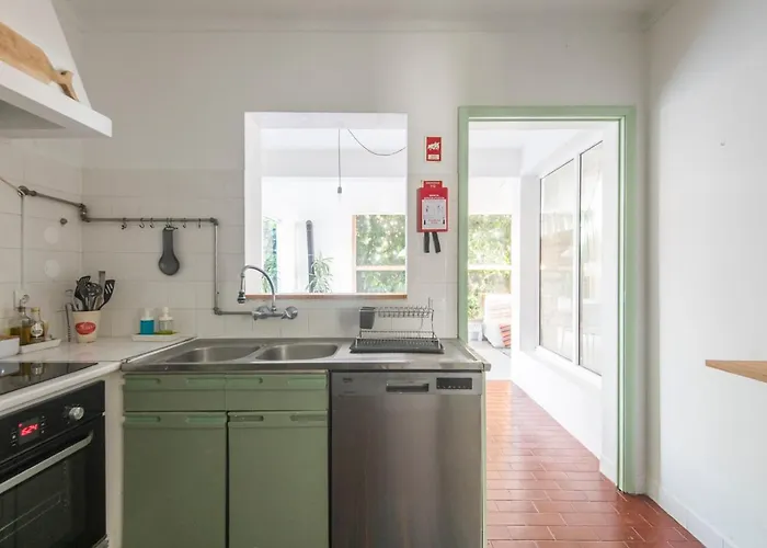 4br, Garden & Bbq, 5min To Milicias Beach, Easy Park, Casa Yucca * São Roque