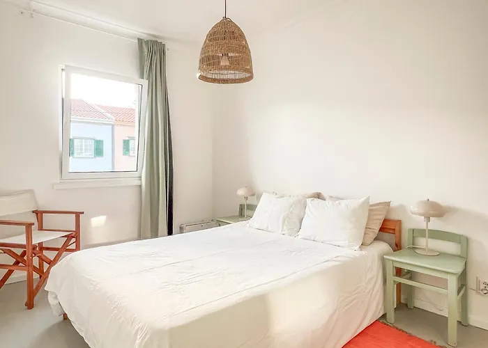 4br, Garden & Bbq, 5min To Milicias Beach, Easy Park, Casa Yucca Holiday home Sao Roque (Sao Miguel)